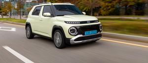 Erfolgsmodell: Der preisgünstige und praktische Inster landet direkt nach dem Start 2025 auf Platz eins im Elektro-Kleinwagen-Segment. 