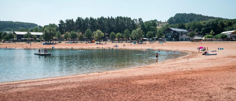 Erneut greift ein Wels einen Schwimmer in der Region an.