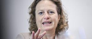 Aletta von Massenbach, Vorsitzende der BER-Geschäftsführung, spricht bei einem Medientermin im Haus der Luftfahrt zur aktuellen Entwicklung des Hauptstadtflughafens BER im ersten Halbjahr.