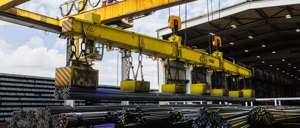 Die europäische Stahlindustrie hofft auf eine Einigung im Zollstreit. (Archivbild)