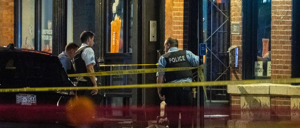 Vor einem Nachtclub in Chicago sind tödliche Schüsse gefallen.