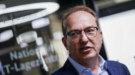 Alexander Dobrindt (CSU), Bundesminister des Innern der Bundesrepublik Deutschland, will mit den Taliban direkte Gespräche führen.