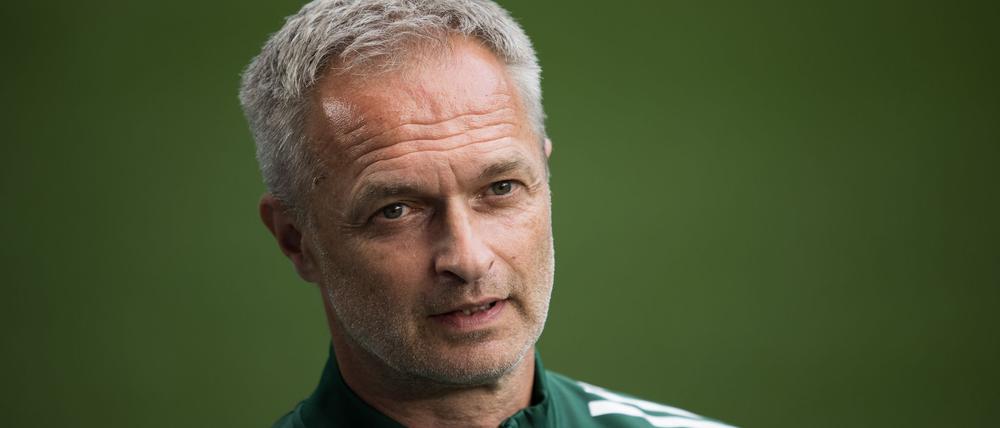 Frauen-Bundestrainer Christian Wück geht optimistisch in die EM.