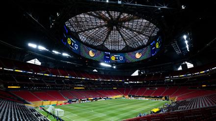 Dach zu: Im imposanten - und vor allem - klimatisierten Stadion von Atlanta kämpfen die Bayern gegen Paris um den Einzug ins WM-Halbfinale.