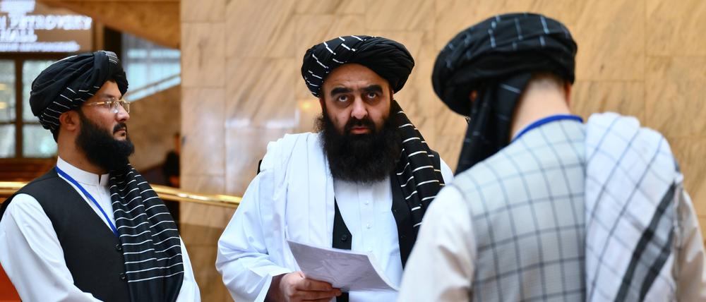 Der amtierende Außenminister Afghanistans, Amir Khan Muttaqi, in Moskau.