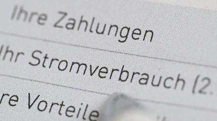 Die Kritik am Beschluss der Bundesregierung, die Stromsteuer nicht für alle Bürger und kleine Firmen zu senken, sorgt für Verärgerung.