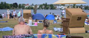 Am Sonnabend fand von 11 bis 18 Uhr eine Eröffnungsfeier im neuen Strandbad statt, mit kostenlosem Eintritt für alle.