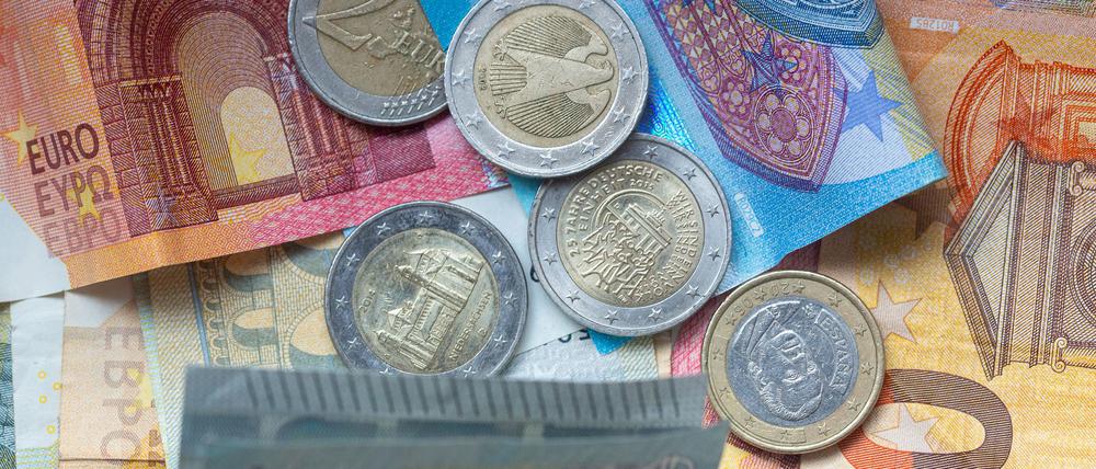 Bargeld bleibt Bundesbank-Vorstand Balz zufolge auch in Zukunft ein wichtiger Bestandteil des Zahlungsverkehrs. (Symbolbild)