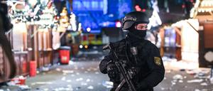 Der Täter war mit einem Auto über den Weihnachtsmarkt gerast. Sechs Menschen starben, Hunderte wurden verletzt. (Archivbild)