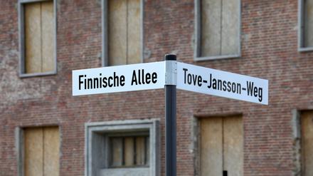 Straßenschilder in Krampnitz eingeweiht. .