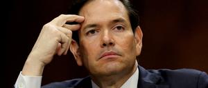 FILE PHOTO: U.S. Secretary of State Marco Rubio reacts as he testifies at a Senate Foreign Relations Committee hearing on U.S. President Donald Trump's State Department budget request for the Department of State, on Capitol Hill in Washington, D.C., U.S., May 20, 2025. REUTERS/Jonathan Ernst/File Photo
