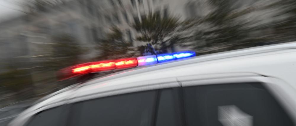 Die Polizei ermittelt gegen den Betreiber und das Küchenpersonal des Kindergartens. (Symbolbild)