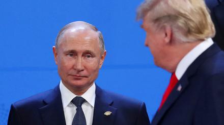 US-Präsident Donald Trump und Russlands Präsident Wladimir Putin während des G20-Gipfels in Buenos Aires, Argentinien, am 30. November 2018.