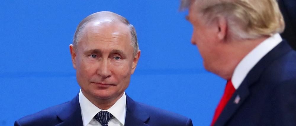 US-Präsident Donald Trump und Russlands Präsident Wladimir Putin während des G20-Gipfels in Buenos Aires, Argentinien, am 30. November 2018.