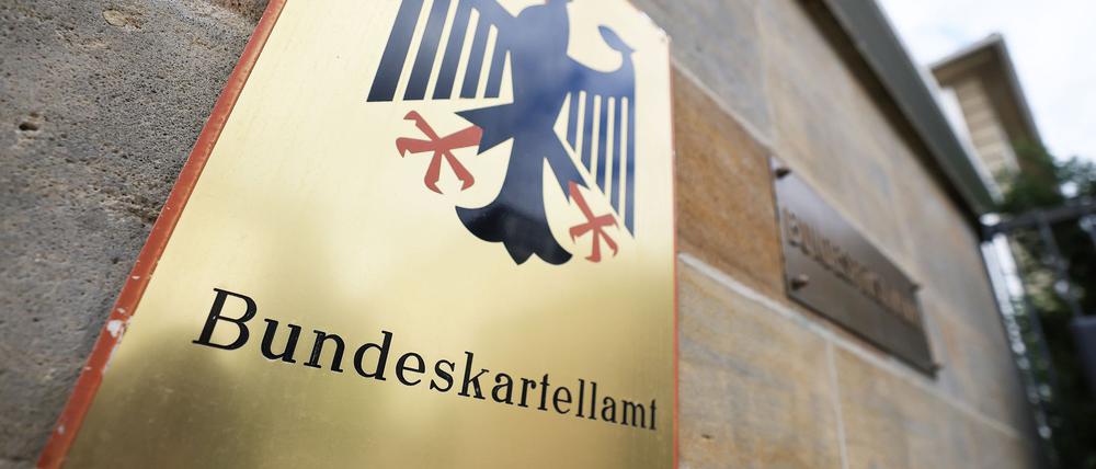 So wie der Bundesadler zeigt manchmal auch das Bundeskartellamt seine Krallen, indem es Bußgelder verhängt.
