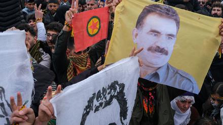 Abdullah Öcalan ruft die PKK dazu auf, ihre Waffen niederzulegen.