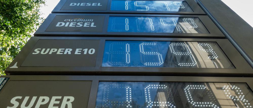 Tanken und Heizen waren im Juni günstiger als vor einem Jahr.
