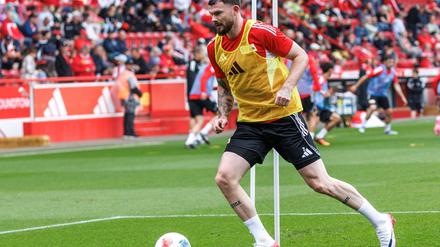 Union-Neuzugang Oliver Burke stellt sich erstmals am 23. August den Anhängern in einem Ligaspiel vor.