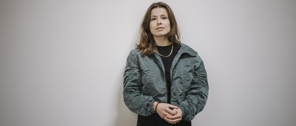 Luisa Neubauer ist eine deutsche Klimaschutz-Aktivistin und Publizistin. In Deutschland ist sie eine der Hauptorganisatorinnen des von Greta Thunberg inspirierten Schulstreiks Fridays for Future.