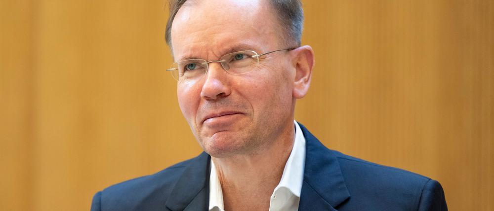Ex-Vorstandschef Braun steht im Zentrum des Prozesses.