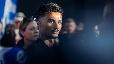 Pascal Wehrlein im Interview beim E-Prix in Jakarta.
