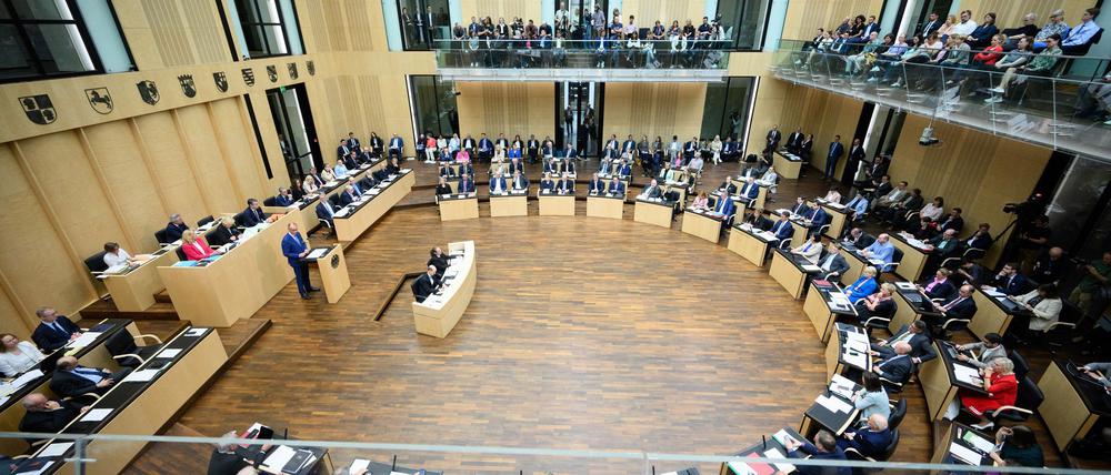 Nach dem Bundestag hat auch der Bundesrat grünes Licht für milliardenschwere Steuerentlastungen für Unternehmen gegeben.