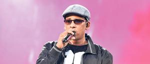 Xavier Naidoo 2015 bei einem Konzert mit der Band Söhne Mannheims. 