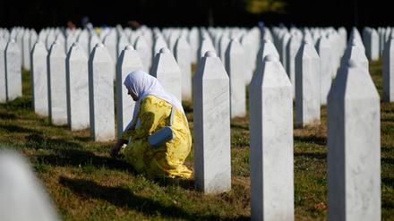 Erstmals wurde das Massaker von Srebrenica als Internationaler Gedenktag begangen.
