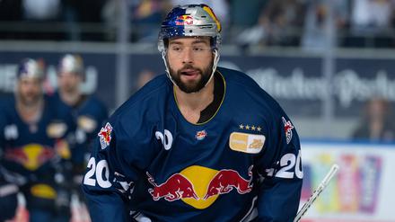 Andreas Eder gewann drei Titel mit dem EHC Red Bull München. Nun stürmt er für die Eisbären.