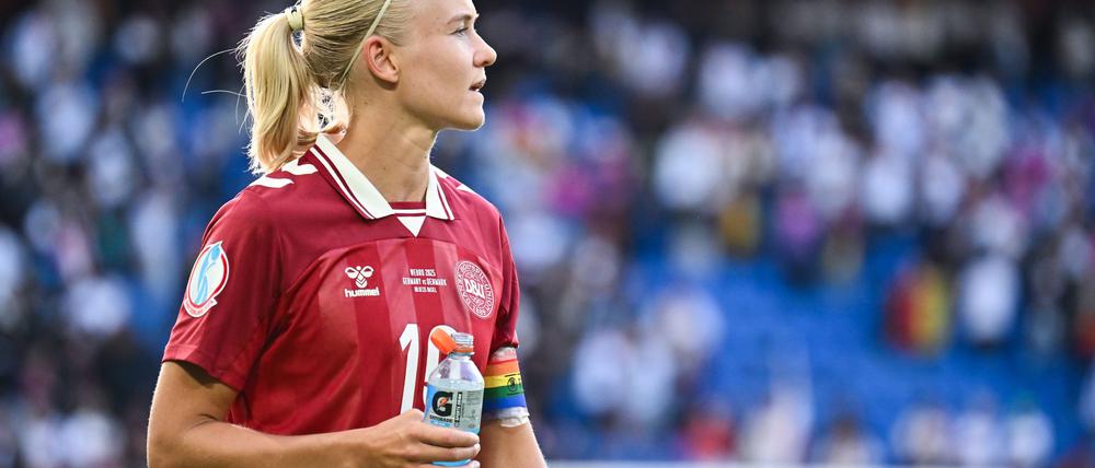 Verletzt ausgewechselt: Pernille Harder vom FC Bayern.