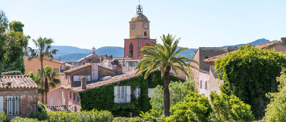 Eine Stadtansicht von Saint-Tropez in Südfrankreich. (Archivbild)
