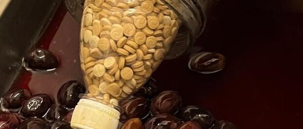 Die Polizei in Sachsen-Anhalt hat Hunderte Kilo Captagon sichergestellt.
