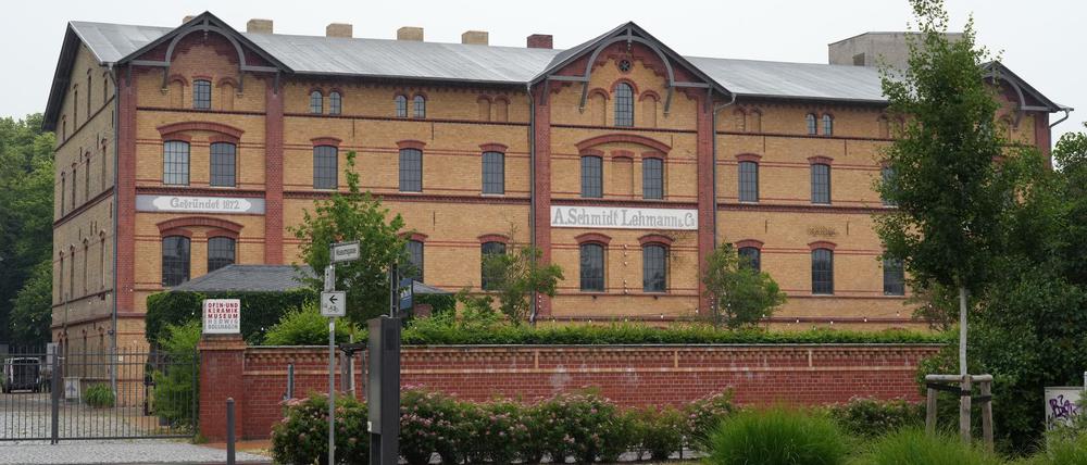 Auf dem Gelände des bisherigen Ofen- und Keramikmuseums in Velten soll es künftig auch ein Schornsteinfegermuseum geben. (Archivbild)