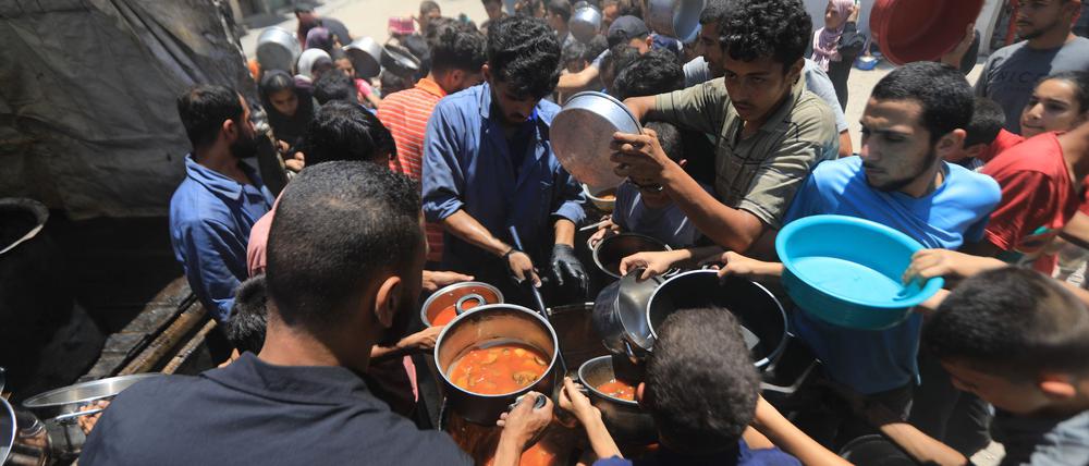 Mehrere Gemeinden in Gaza haben wegen ausbleibender Treibstoffversorgung die Einstellung kommunaler Dienstleistungen angekündigt. (Archivbild) 