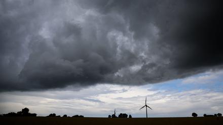 Extremwetter verursache bereits heute enorme Kosten, betonen Umweltforschende.