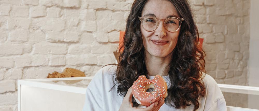 Jessica Jeworutzki ist gelernte Krankenpflegerin und führt heute eine Kette mit 13 Cafés.