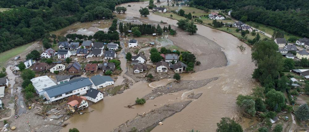 So sah es damals kurz nach der Flut im Ahrtal aus. (Archivbild)