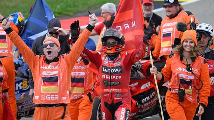 Marc Márquez jubelt gerne am Sachsenring. 