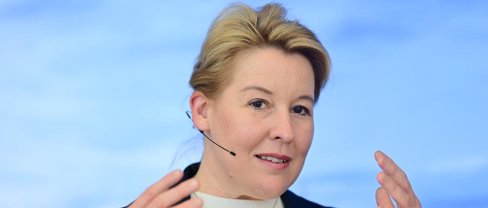 Macht Hoffnung. Wirtschaftssenatorin Franziska Giffey sieht erste Schritte auf dem richtigen Erfolgsweg.
