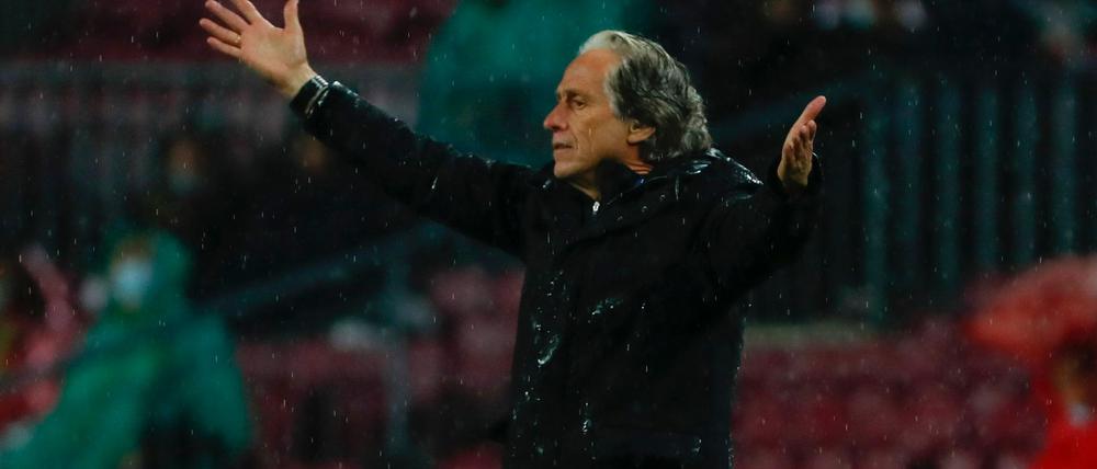 Jorge Jesus trainiert nun auch Superstar Cristiano Ronaldo.