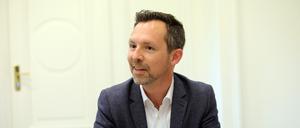 Severin Fischer, SPD-Kandidat für die Potsdamer Oberbürgermeisterwahl, sagt, er setzt in Potsdam auf Sieg. 