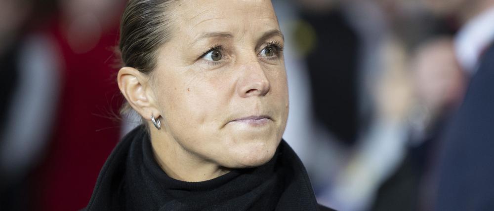 Die zweimalige Fußball-Europameisterin Inka Grings macht einen Vorschlag.