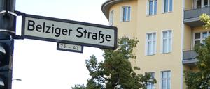 An der Kreuzung zur Martin-Luther- und Dominicusstraße beginnen die Bauarbeiten für die neue Fahrradstraße Belziger Straße.