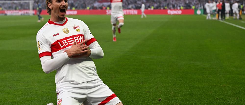 Geht er oder bleibt er? Ein möglicher Wechsel von Nick Woltemade vom VfB Stuttgart zum FC Bayern bietet reichlich Gesprächsstoff.