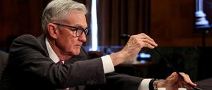 US-Notenbankchef Jerome Powell nimmt an einer Sitzung teil.