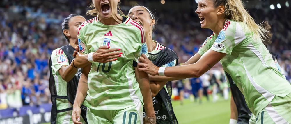 Unbändige Freude: Cristiana Girelli nach ihrem Siegtor in der 90. Minute. 
