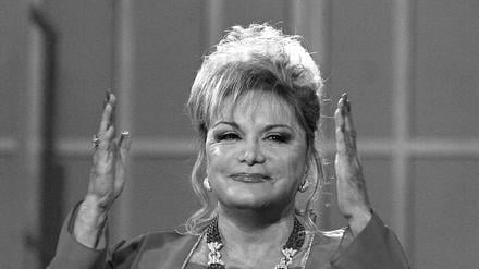 Connie Francis, Sängerin, bei ihrem Auftritt beim „Hochzeitsfest der Volksmusik“ (Archivbild)