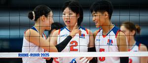 Oelun Khurtsbaatar (Mitte) ist die Kapitänin des mongolischen Volleyballteam bei den University Games.