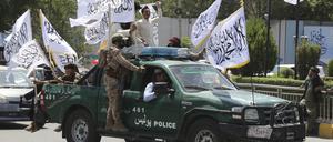 August 2024: Taliban-Kämpfer feiern den dritten Jahrestag des Abzugs der US-geführten Truppen aus Afghanistan.