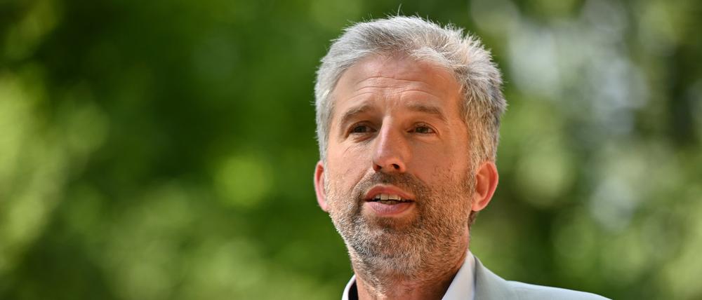 Der Tübinger Oberbürgermeister Boris Palmer steht bei einer Veranstaltung (Archivbild).